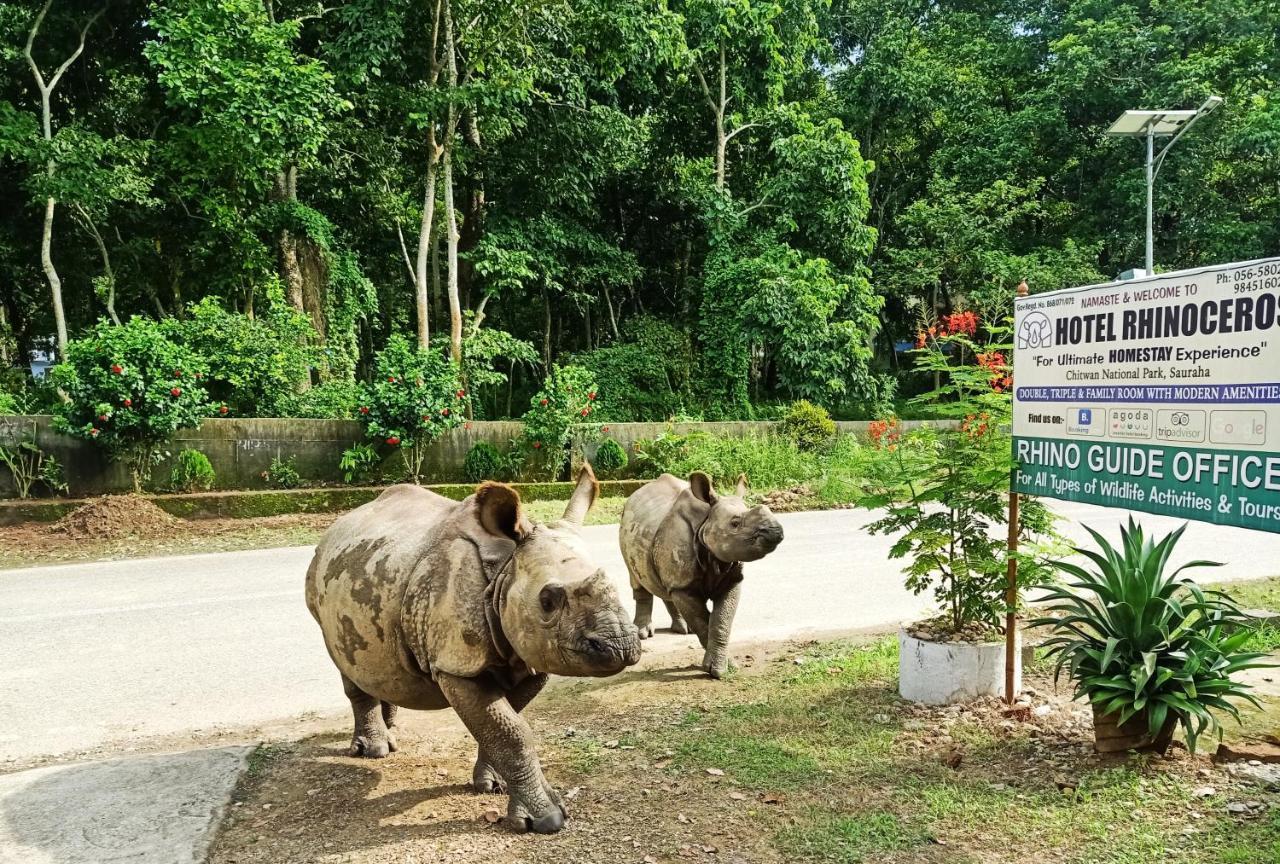 Hotel Rhinoceros-Homestay โซราฮา ภายนอก รูปภาพ